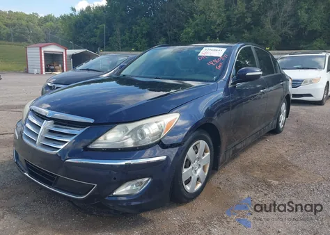 2013 Hyundai Genesis 3.8 z USA, uszkodzony, nr VIN KMHGC4DD2DU224729